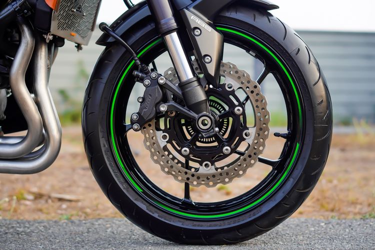 KAWASAKI Z900 ABS ปี 2018 (จดทะเบียน 2019) วิ่ง 15xx km. ฟรีดาวน์ พร้อมของแต่งจัดเต็ม 3xxxx บาท รูปที่ 16