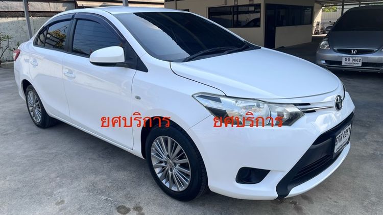 รถ Toyota Vios 1.5 J สี ขาว