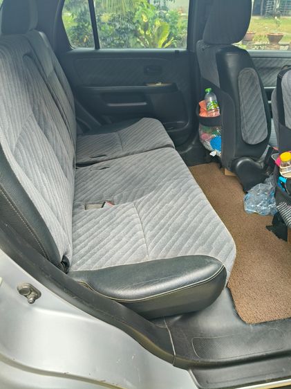 Honda CR-V 2004 2.0 S Sedan เบนซิน LPG เกียร์อัตโนมัติ บรอนซ์เงิน รูปที่ 3