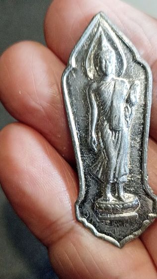 พระรอด2หน้ามหาวันลำพูนแถม25พุทธ รูปที่ 13