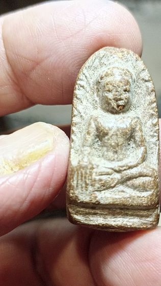 พระรอด2หน้ามหาวันลำพูนแถม25พุทธ รูปที่ 3