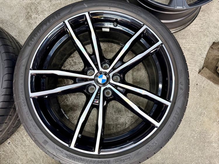 ล้อแม็ก BMW ขอบ 19” 5 รู 112 สภาพสวยถอดเก็บ หน้ากว้าง 8” ET 27  หลัง 8.5” ET 40 ยาง GOODYEAR หน้า 225-40R19 ปี 20 หลัง 255-35R19 ปี 20 รูปที่ 7
