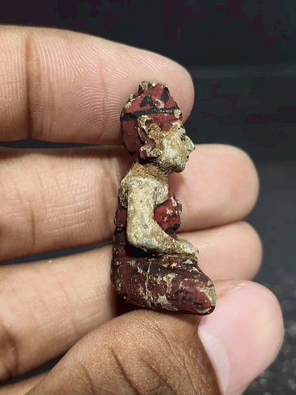 ฤาษีไม้แกะไม่ทราบที่ รูปที่ 5