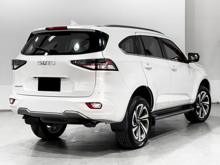 Isuzu MU-X 2021 3.0 Ultimate AT 2WD Utility-car ดีเซล ไม่ติดแก๊ส เกียร์อัตโนมัติ ขาว รูปที่ 3