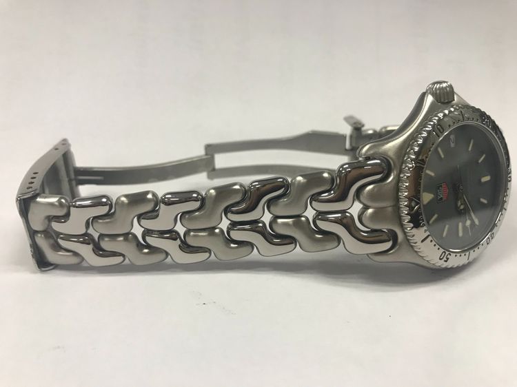 TAG-HEUER ก้างปลา หน้าเทา ขนาด Boy Size  รูปที่ 3