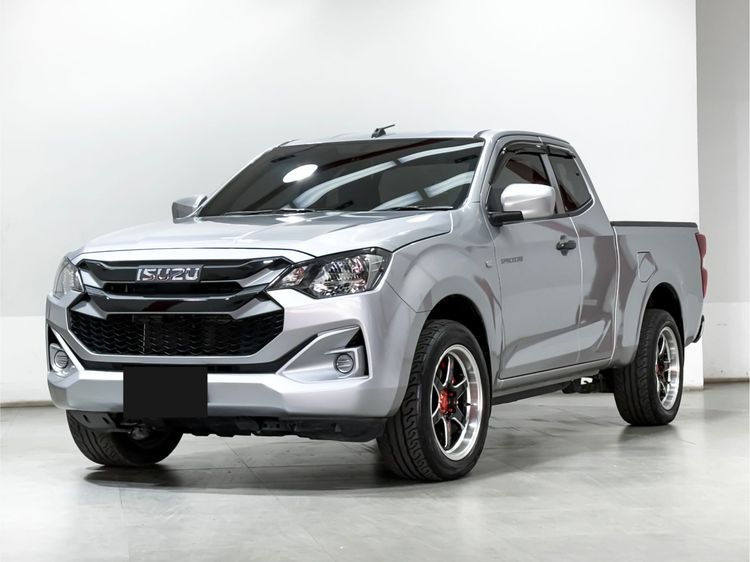 Isuzu D-MAX 2024 1.9 S Pickup ดีเซล ไม่ติดแก๊ส เกียร์ธรรมดา บรอนซ์เงิน