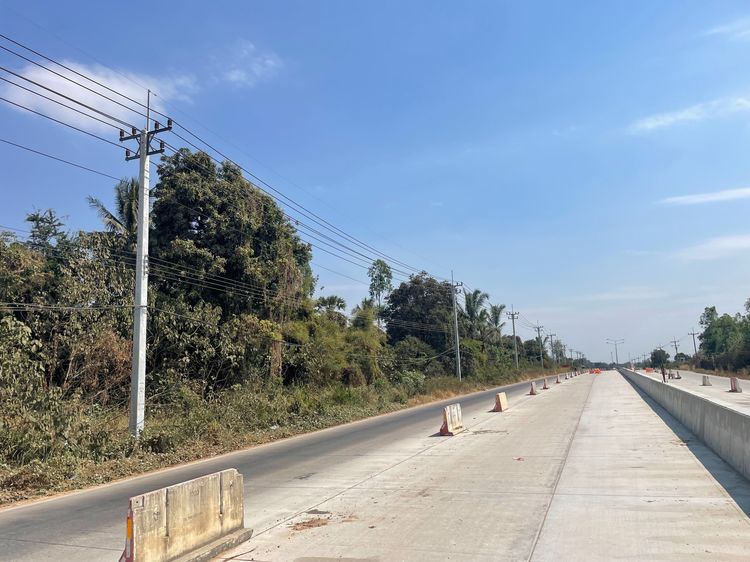 ขายที่ดินติดถนนใหญ่ติดโรงงานแปลงรูปอาหารAPM agro  ใกล้สวนรุกชาติถ้ำจอมพล จอมบึงราชบุรี เนื้อที่ 30 ไร่กว่าขายไร่ละ1ล้านบาท 