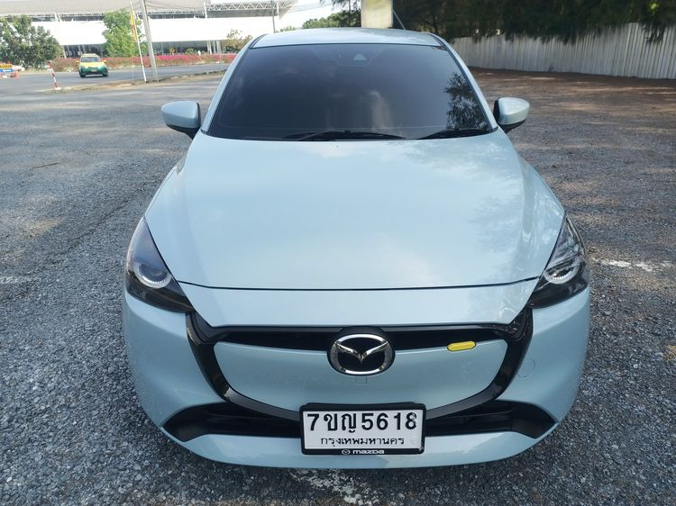 รถ Mazda Mazda 2 1.3 Skyactiv-G S Sedan สี ฟ้า