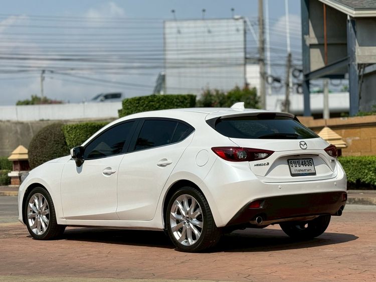 Mazda Mazda3 2015 2.0 S Sports Sedan เบนซิน เกียร์อัตโนมัติ ขาว รูปที่ 4