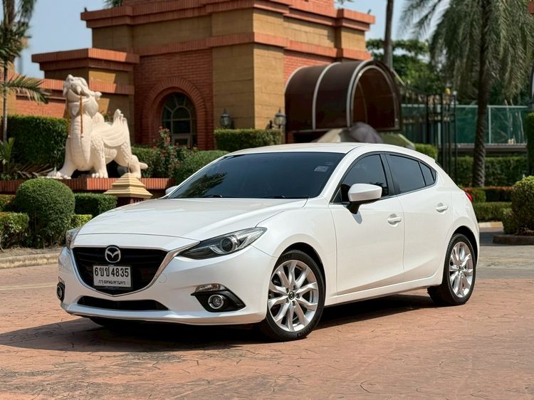 รถ Mazda Mazda3 2.0 S Sports สี ขาว