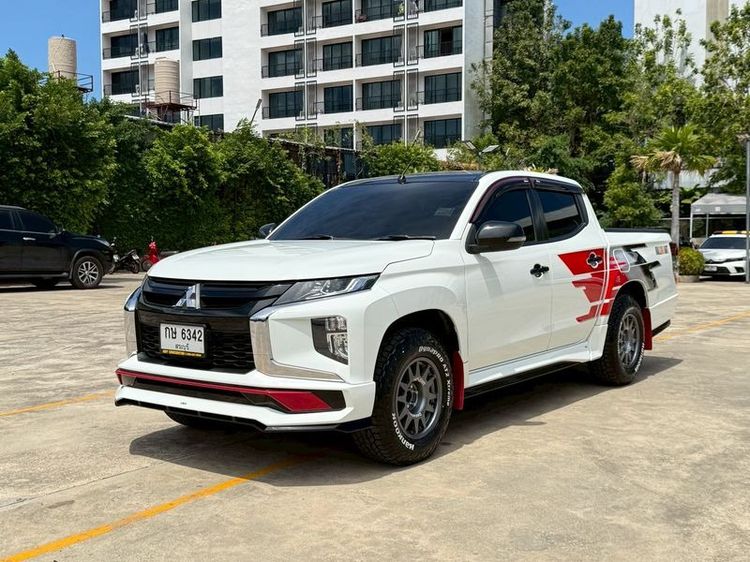 รถ Mitsubishi Triton All New Double Cab 2.5 GLX Ralliart สี ขาว