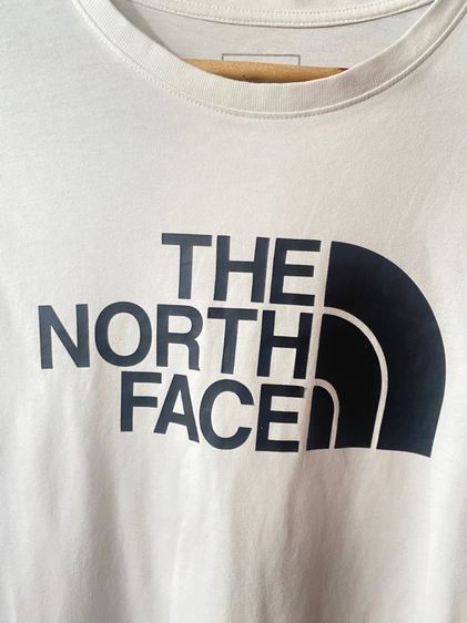 เสื้อยืด The North Face รูปที่ 5