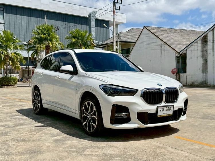 BMW X1 2021 2.0 sDrive20d M Sport Utility-car ดีเซล ไม่ติดแก๊ส เกียร์อัตโนมัติ ขาว รูปที่ 3