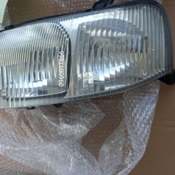 ไฟหน้า แท้ เอสเคป