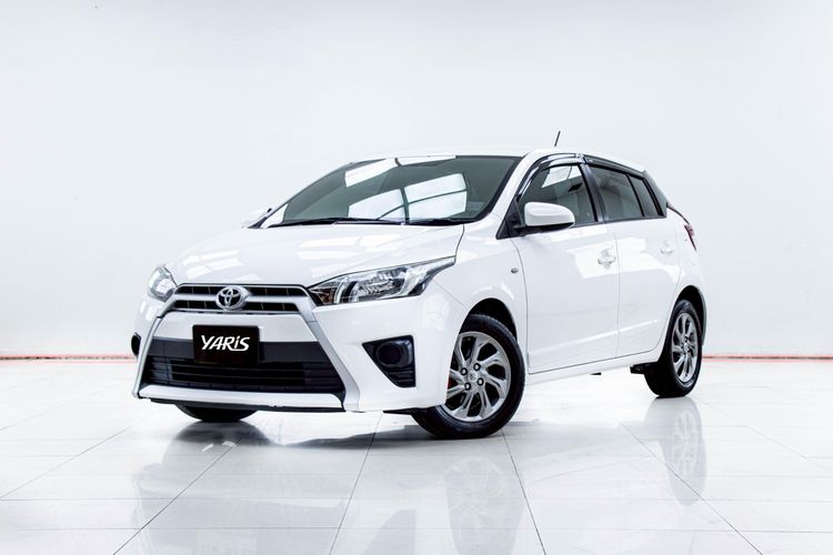 Toyota Yaris 2014 1.2 E Sedan เบนซิน ไม่ติดแก๊ส เกียร์อัตโนมัติ ขาว รูปที่ 4