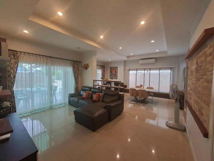 ตกแต่งครบ วิลลาพร้อมสระว่ายน้ำส่วนตัวให้เช่า – เซรีนเพลส วิลเลจ พัทยา รูปที่ 2