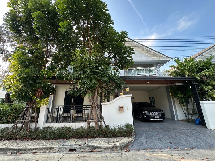 ขาย-เช่า บ้านเดี่ยวหลังใหญ่ 5 ห้องนอน พื้นที่กว้างขวาง โครงการ Perfect Place รามคำแหง–สุวรรณภูมิ 3 โดย Property Perfect