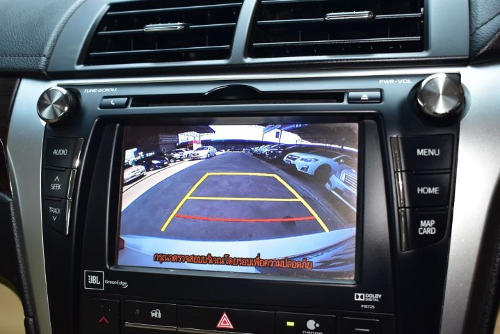 Toyota Camry 2015 2.5 HEV Premium Sedan เบนซิน ไม่ติดแก๊ส เกียร์อัตโนมัติ ขาว รูปที่ 4