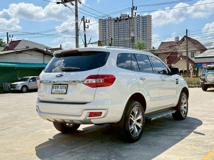 Ford Everest 2017 2.2 Titanium Plus Utility-car ดีเซล ไม่ติดแก๊ส เกียร์อัตโนมัติ ขาว รูปที่ 4