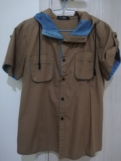 เสื้อเชิ๊ตมีฮู้ด