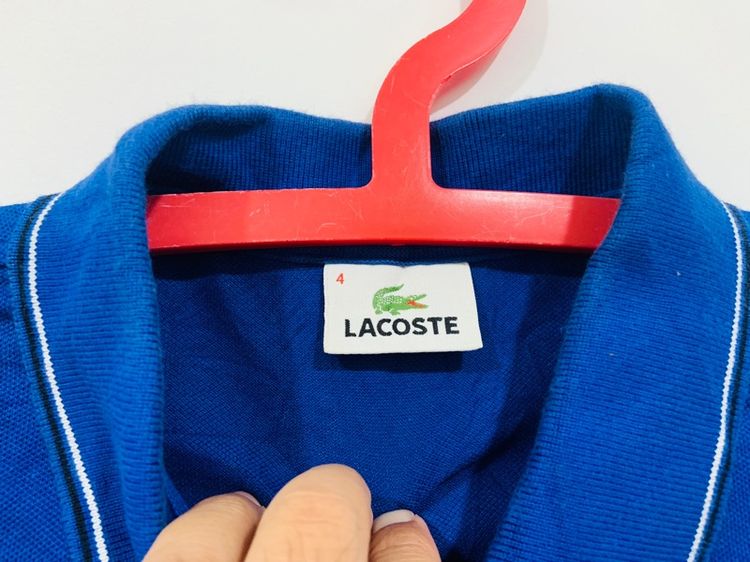 เสื้อโปโล LACOSTE แท้ 💯 size 4 ขนาด อก 19.5 ยาว 27 นิ้ว สภาพดีมาก สีฟ้าสด เนื้อผ้าดีมากนิ่มใส่สบาย หายากน่าสะสมครับ รูปที่ 4