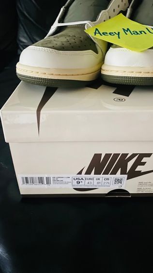 Nike Air Jordan 1 Low x Travis Scott รูปที่ 3