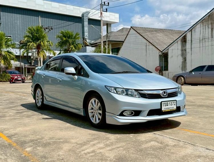 Honda Civic 2012 1.8 E i-VTEC Sedan เบนซิน ไม่ติดแก๊ส เกียร์อัตโนมัติ เงิน รูปที่ 3