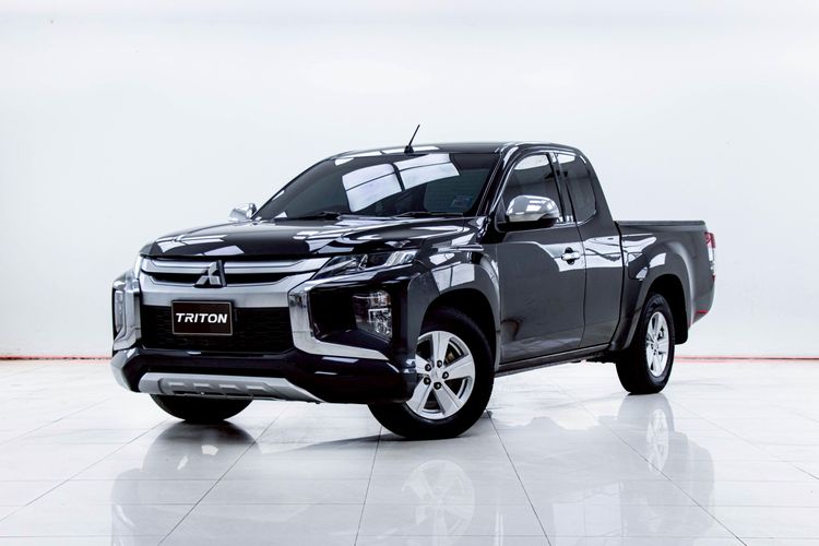 รถ Mitsubishi Triton All New Mega Cab 2.5 GLX สี ดำ