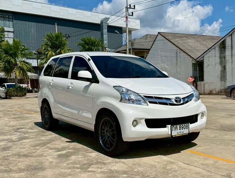 Toyota Avanza 2012 1.5 E Utility-car เบนซิน ไม่ติดแก๊ส เกียร์ธรรมดา ขาว รูปที่ 3
