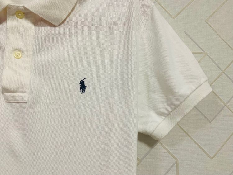 เสื้อโปโล POLO SPORT แท้ 💯 size M ขนาด อก 21 หน้ายาว 27 หลังยาว 28.5 นิ้ว สภาพดีมาก ดีเทลสวย เนื้อผ้าดีมากอาดาศผ่านง่าย หายากน่าสะสมครับ รูปที่ 2