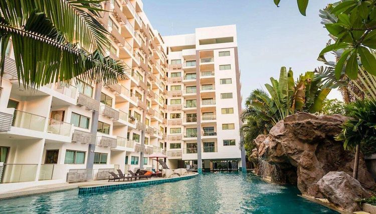 ขาย คอนโดมิเนียมคลับรอยัล