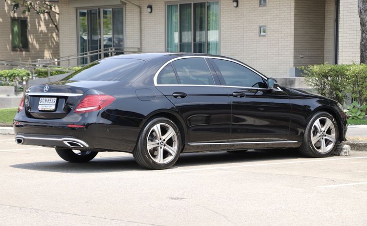 Mercedes-Benz E-Class 2020 E220 CDI Sedan ดีเซล ไม่ติดแก๊ส เกียร์อัตโนมัติ ดำ รูปที่ 4