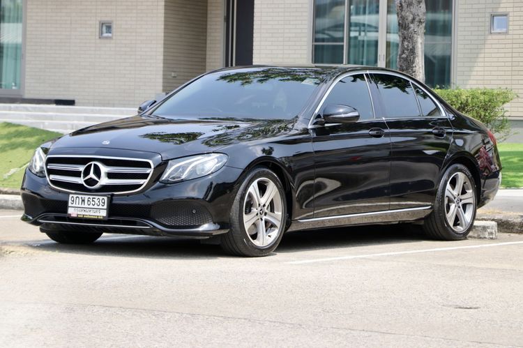 Mercedes-Benz E-Class 2020 E220 CDI Sedan ดีเซล ไม่ติดแก๊ส เกียร์อัตโนมัติ ดำ รูปที่ 3