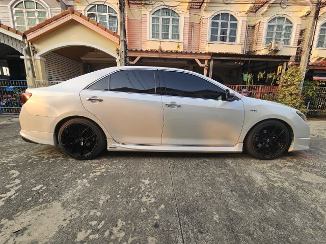 Toyota Camry 2013 2.0 G Extremo Sedan เบนซิน ไม่ติดแก๊ส เกียร์อัตโนมัติ ขาว รูปที่ 4