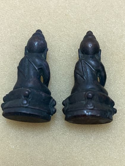 พระกริ่งหน้า ตั๊กแตน รูปที่ 2