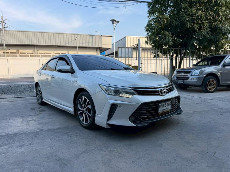 Toyota Camry 2016 2.0 G Extremo Sedan เบนซิน ไม่ติดแก๊ส เกียร์อัตโนมัติ ขาว รูปที่ 3