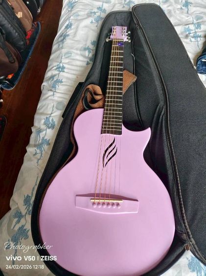 Enya nova go  ขนาด 35 นิ้ว มี เอฟเฟค บำโพงในตัว สภาพเหมือนใหม่  พร้อม อุปกรณ์ เคส ครบ แถมสายสะพาย  ขาย 5300 บาท นัดรับถนนราชปรารภ ครับ