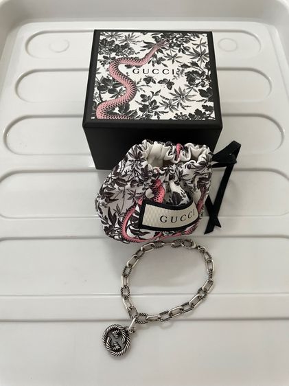 เงิน สร้อยข้อมือGucci ของแท้.