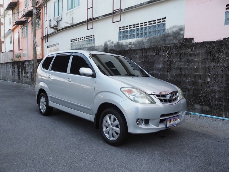Toyota Avanza 2008 1.5 J Utility-car เบนซิน ไม่ติดแก๊ส เกียร์ธรรมดา บรอนซ์เงิน