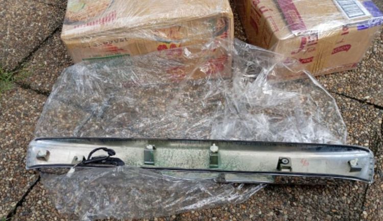 คิ้วฝาท้าย มีกล้อง แท้ ฟรีด รูปที่ 2