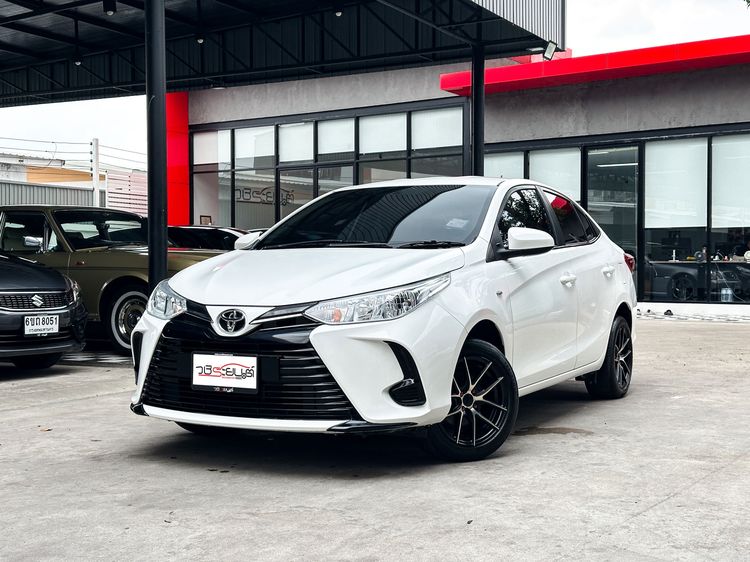 2022 Toyota Yaris Ativ 1.2 (ปี 17-22) Entry Sedan