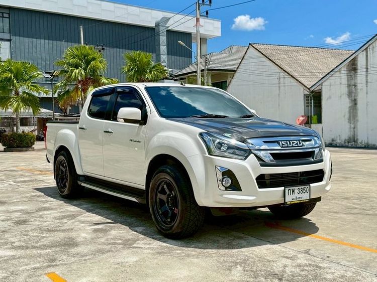 Isuzu D-MAX 2018 1.9 Hi-Lander Z Pickup ดีเซล ไม่ติดแก๊ส เกียร์ธรรมดา ขาว รูปที่ 3