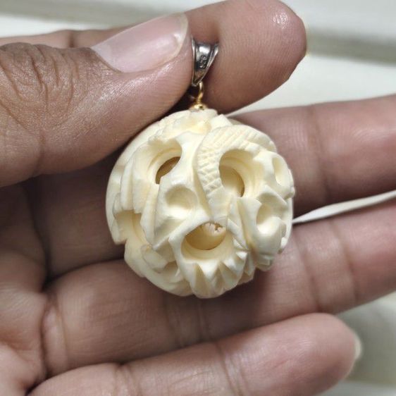 🔖จี้เงินแท้ วัสดุธรรมชาติแกะสลักลาย ซ้อนกัน 4 ชั้น งานหายาก จากต่างประเทศ รูปที่ 2