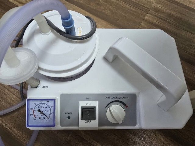 ขายเครื่องดูดเสมหะ ยี่ห้อ yuwell 7E-A รูปที่ 2