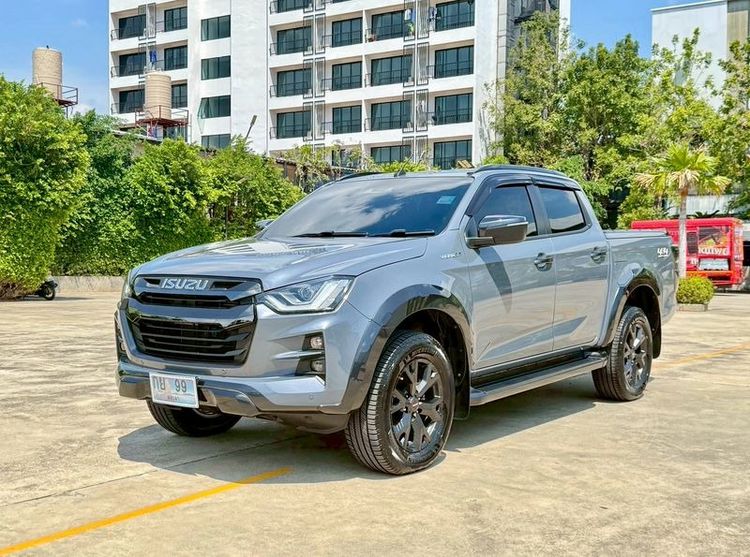 Isuzu D-MAX 2023 3.0 Vcross M 4WD Pickup ดีเซล ไม่ติดแก๊ส เกียร์อัตโนมัติ เทา