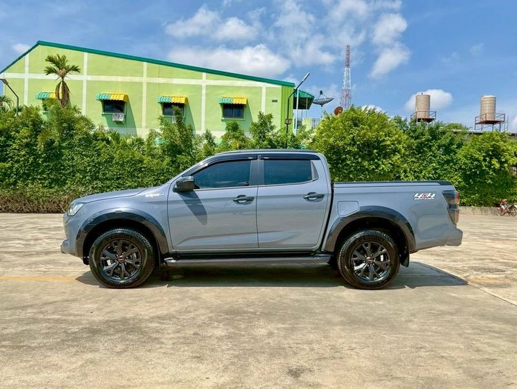 Isuzu D-MAX 2023 3.0 Vcross M 4WD Pickup ดีเซล ไม่ติดแก๊ส เกียร์อัตโนมัติ เทา รูปที่ 4