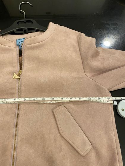  ปราด้า แจ็คเกตเชิ้ต สภาพใหม่เอี่ยม เนื้อผ้าหนังชามัวร์ รูปที่ 9