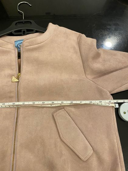  ปราด้า แจ็คเกตเชิ้ต สภาพใหม่เอี่ยม เนื้อผ้าหนังชามัวร์ รูปที่ 6