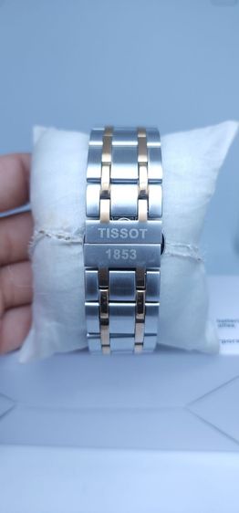 นาฬิกา Tissot Chronograph หน้าปัดน้ำเงิน ขอบ Rose Gold สายสแตนเลส ระบบควอตซ์ รูปที่ 4