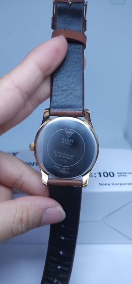 นาฬิกาข้อมือ GUESS แท้ ระบบ Quartz หน้าปัดสีน้ำเงิน สายหนังสีน้ำตาล รูปที่ 3